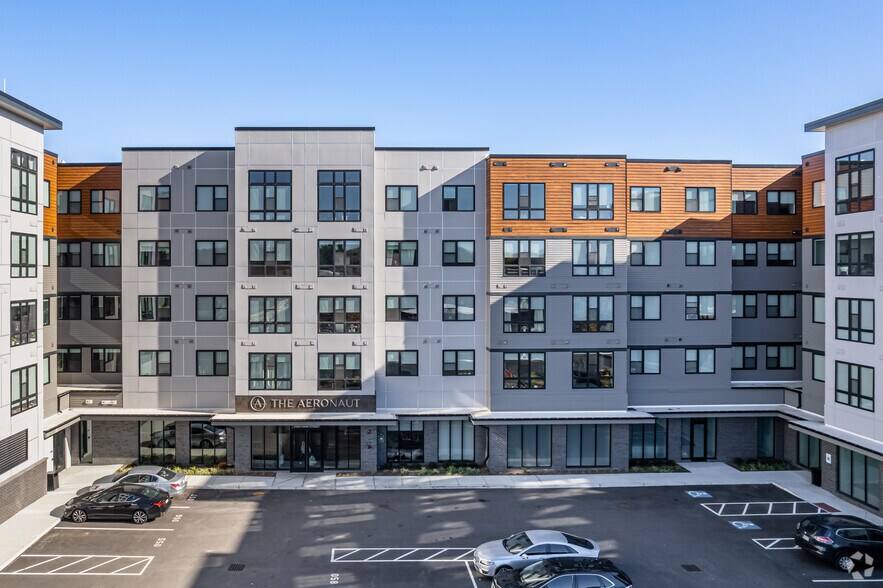 1400 Main St, Weymouth, MA à louer - Photo du bâtiment - Image 3 de 7