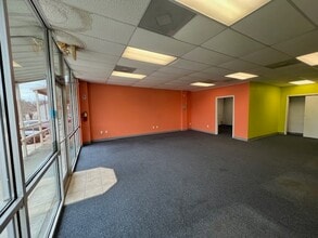 1104 S Kathey Dr, Killeen, TX à louer Photo intérieure- Image 2 de 5