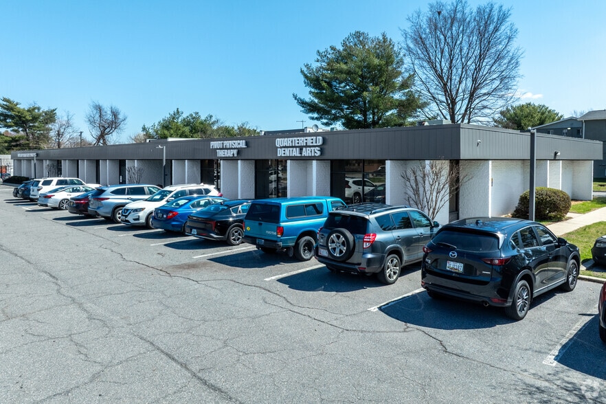 7711 Quarterfield Rd, Glen Burnie, MD for sale - Primary Photo - Image 1 of 3