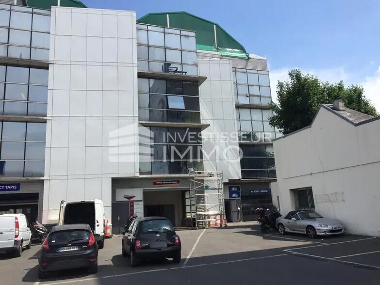 Flex dans Saint-Denis à louer - Photo du bâtiment - Image 1 de 11