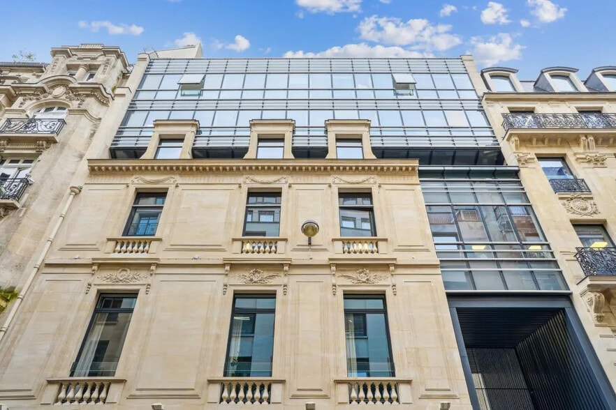 37-39 Rue De Surène, Paris for lease - Building Photo - Image 1 of 17