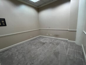 1108 3rd Ave, Huntington, WV à louer Photo intérieure- Image 1 de 3