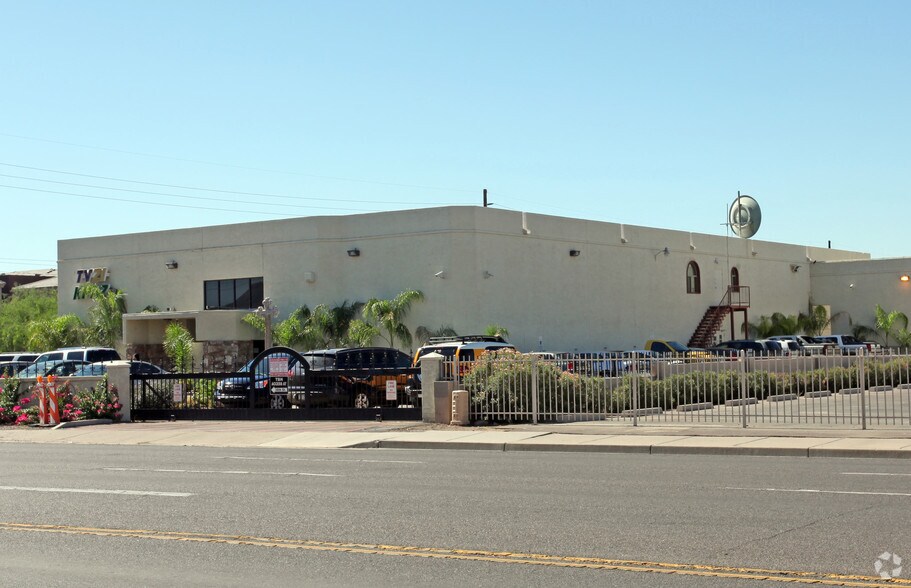 3551 E McDowell Rd, Phoenix, AZ à louer - Photo du bâtiment - Image 2 de 2