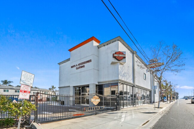 More details for Harley-Davidson Showroom Building(s) – for Sale, Fullerton, CA