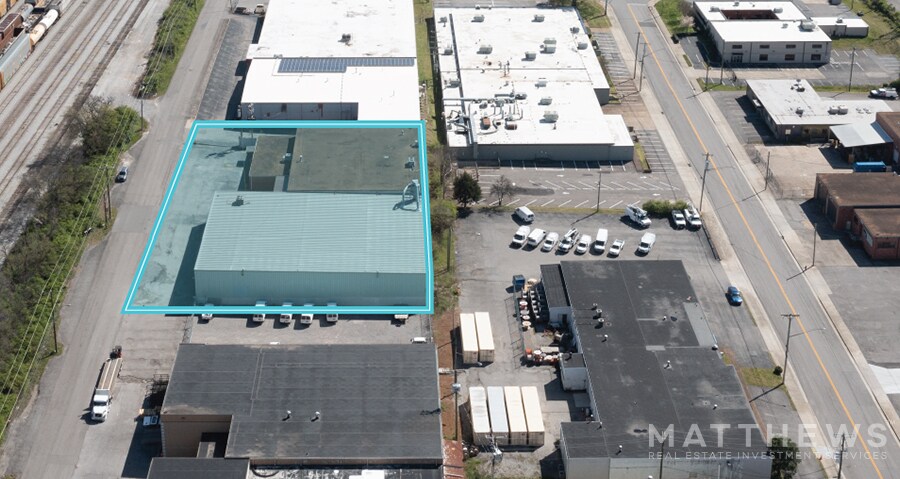 2949 Armory Dr, Nashville, TN à louer - Photo du bâtiment - Image 3 de 33