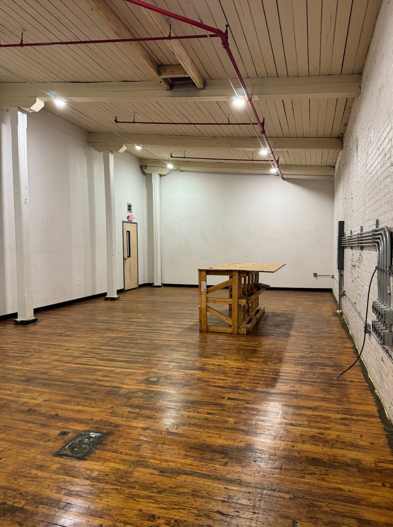 441 E Market St, York, PA for lease Interior Photo- Image 1 of 6