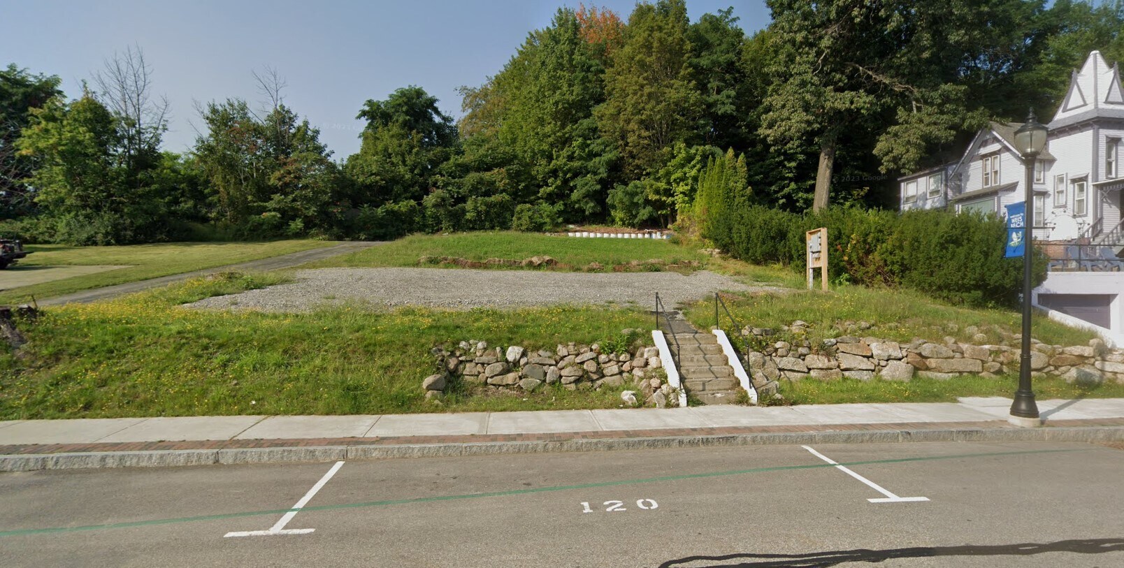 76 Lakeside Ave, Laconia, NH for lease Building Photo- Image 1 of 2