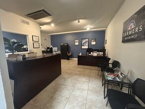 344 London Bridge Rd, Lake Havasu City, AZ for lease Interior Photo- Image 2 of 4