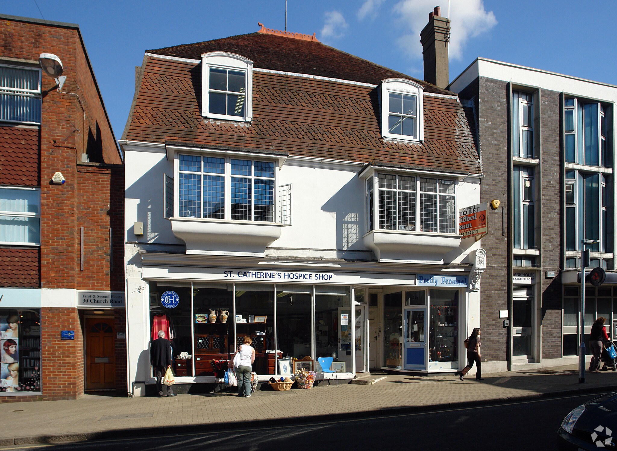 28 Church Rd, Burgess Hill à vendre Photo principale- Image 1 de 1