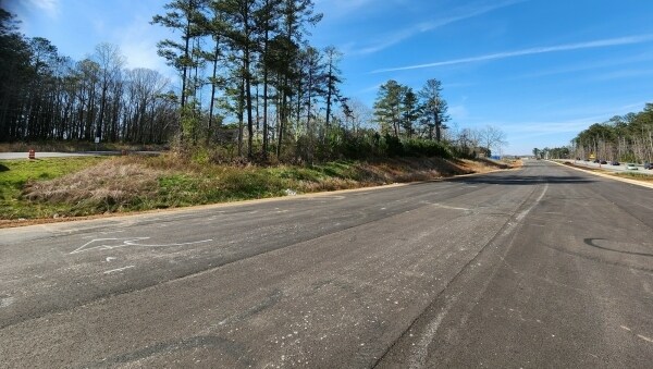 995 Old Dallas Hwy, Douglasville, GA for sale - Primary Photo - Image 2 of 3