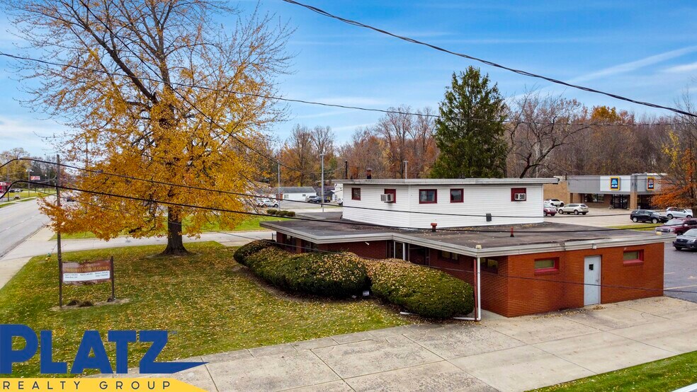 2760 Parkman Rd, Warren, OH à louer - Photo du bâtiment - Image 2 de 8