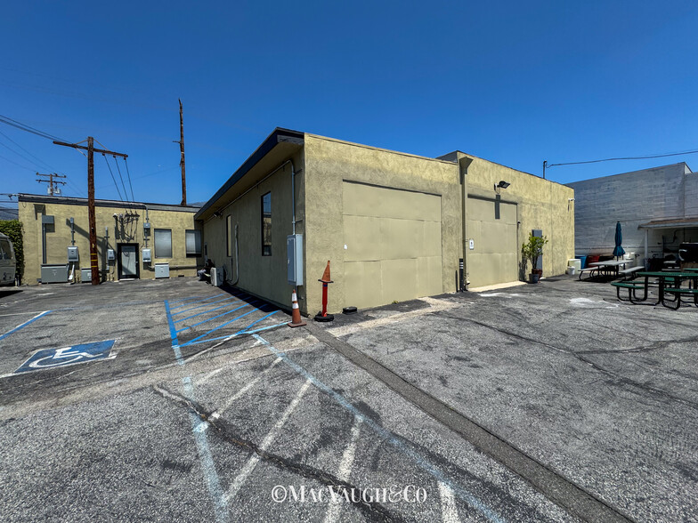 904 S Alta Vista Ave, Monrovia, CA for lease - Building Photo - Image 1 of 42