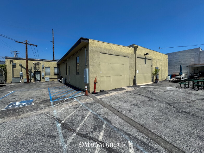 904 S Alta Vista Ave, Monrovia, CA for lease - Building Photo - Image 2 of 42