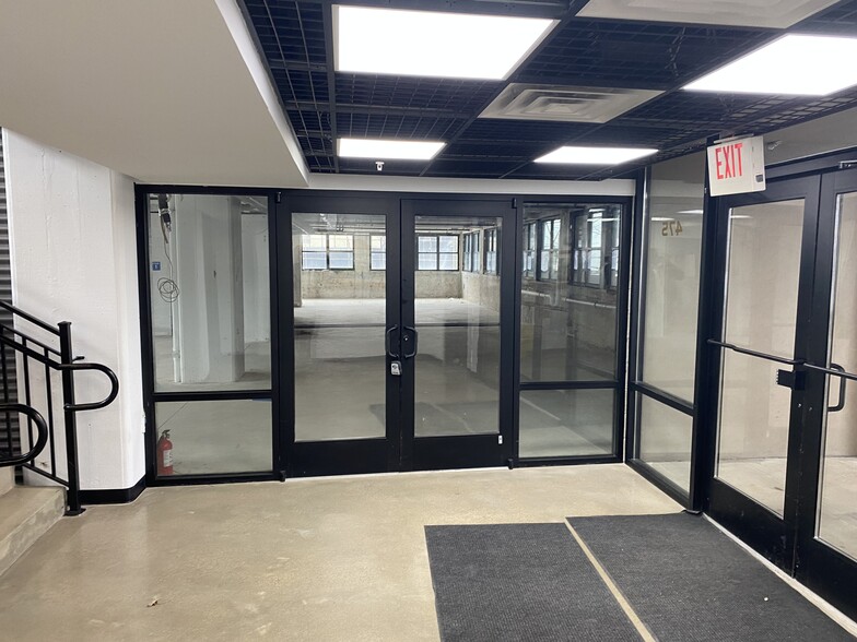 475 S Jefferson St, Orange, NJ for lease - Interior Photo - Image 2 of 11