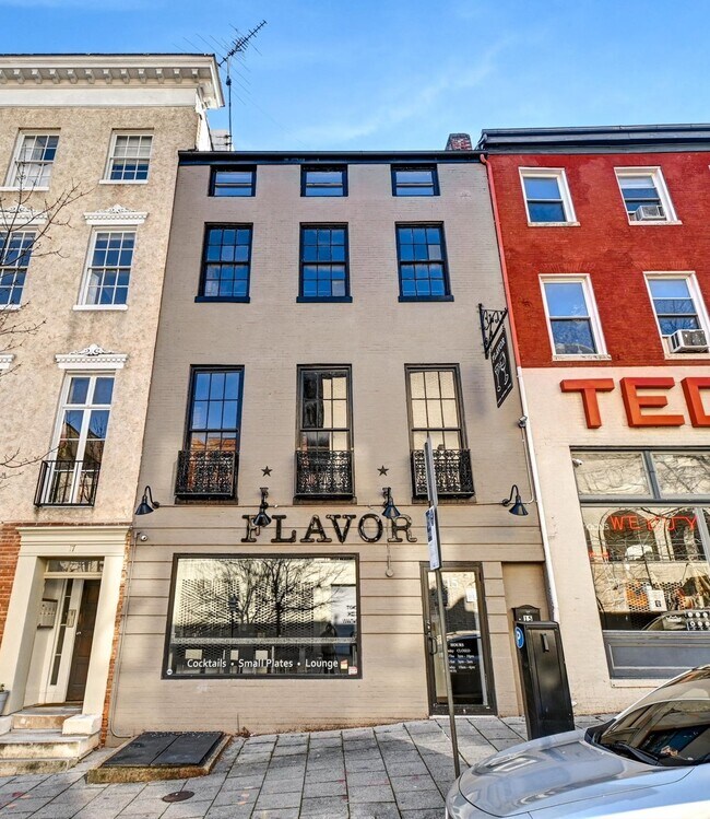Plus de détails pour 15 E Centre St, Baltimore, MD - Commerce de détail à vendre