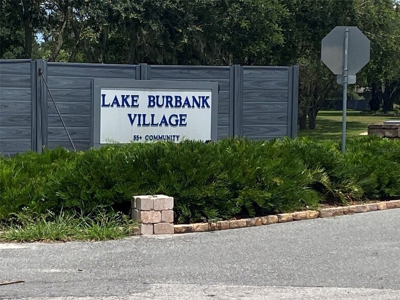 2105 Bruce St, Lakeland, FL for sale - Building Photo - Image 3 of 21