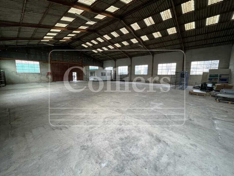 Flex in Gardanne for lease - Building Photo - Image 3 of 5