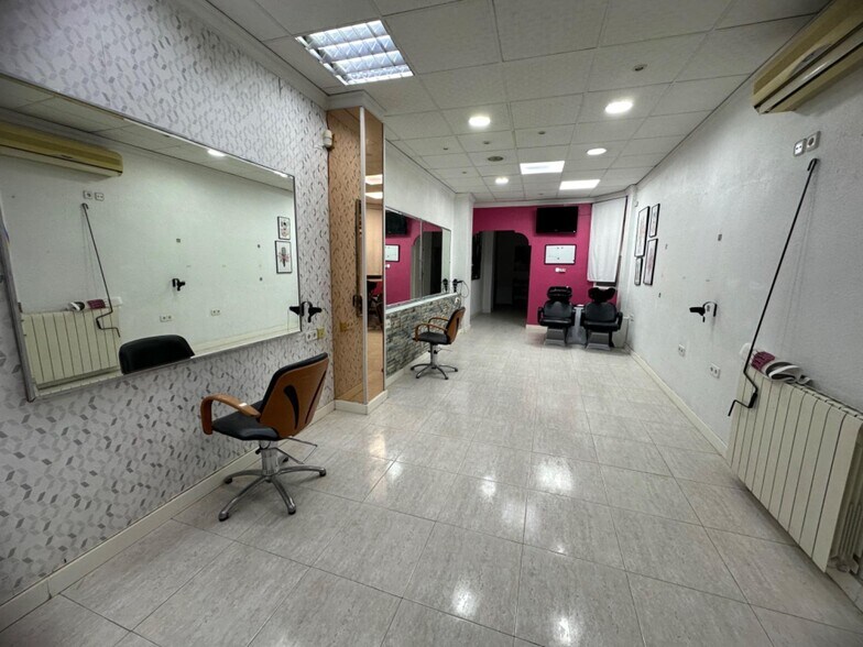 Retail in Cieza, Murcia for lease - Interior Photo - Image 2 of 10