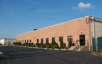 90-110 Maltese Dr, Totowa NJ - Warehouse