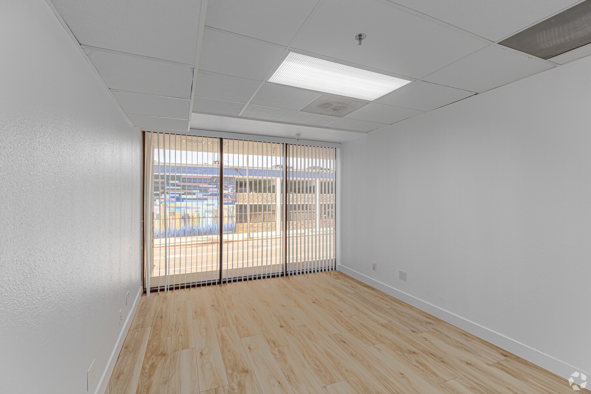 2535 Kettner Blvd, San Diego, CA for lease Interior Photo- Image 1 of 3