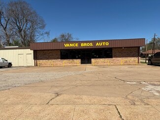 More details for 601 W Lacy St, Palestine, TX - Retail for Sale
