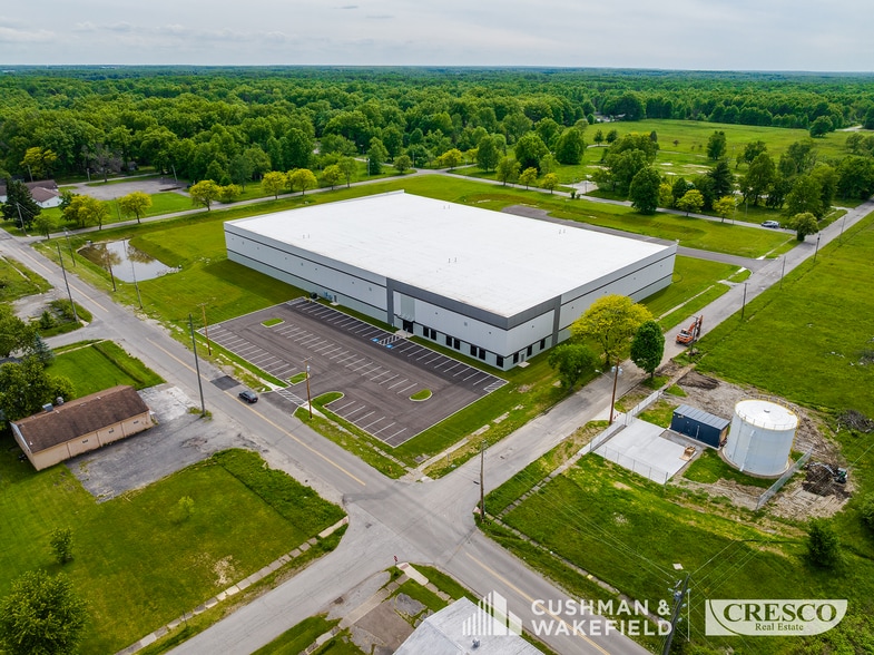 2001 Victoria St, Warren, OH for lease - Building Photo - Image 3 of 18