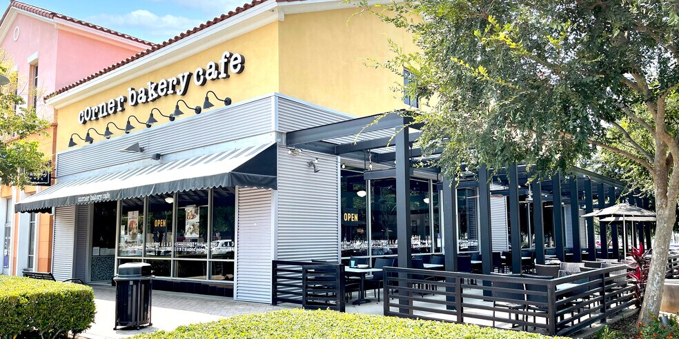 2791 N Main St, Santa Ana, CA à louer - Photo du bâtiment - Image 1 de 6