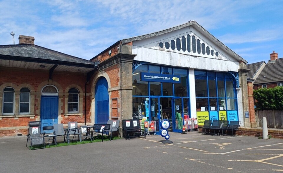 Great Western Rd, Chard à vendre - Photo du bâtiment - Image 2 de 6