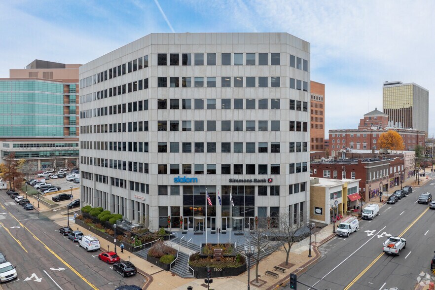 7800 Forsyth Blvd, Saint Louis, MO à louer - Photo principale - Image 1 de 4