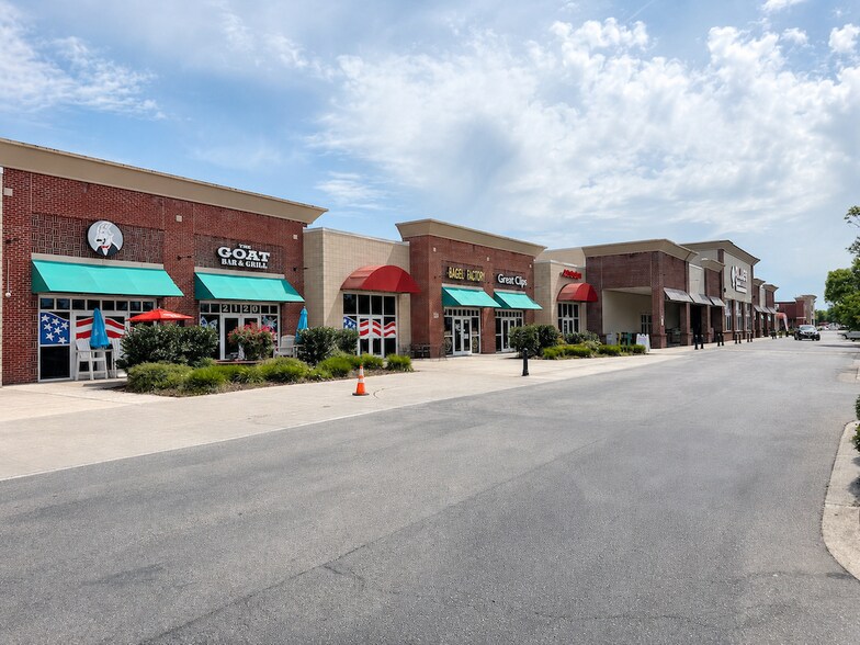 2150 Carolina Forest Blvd, Myrtle Beach, SC à louer - Photo du bâtiment - Image 2 de 9