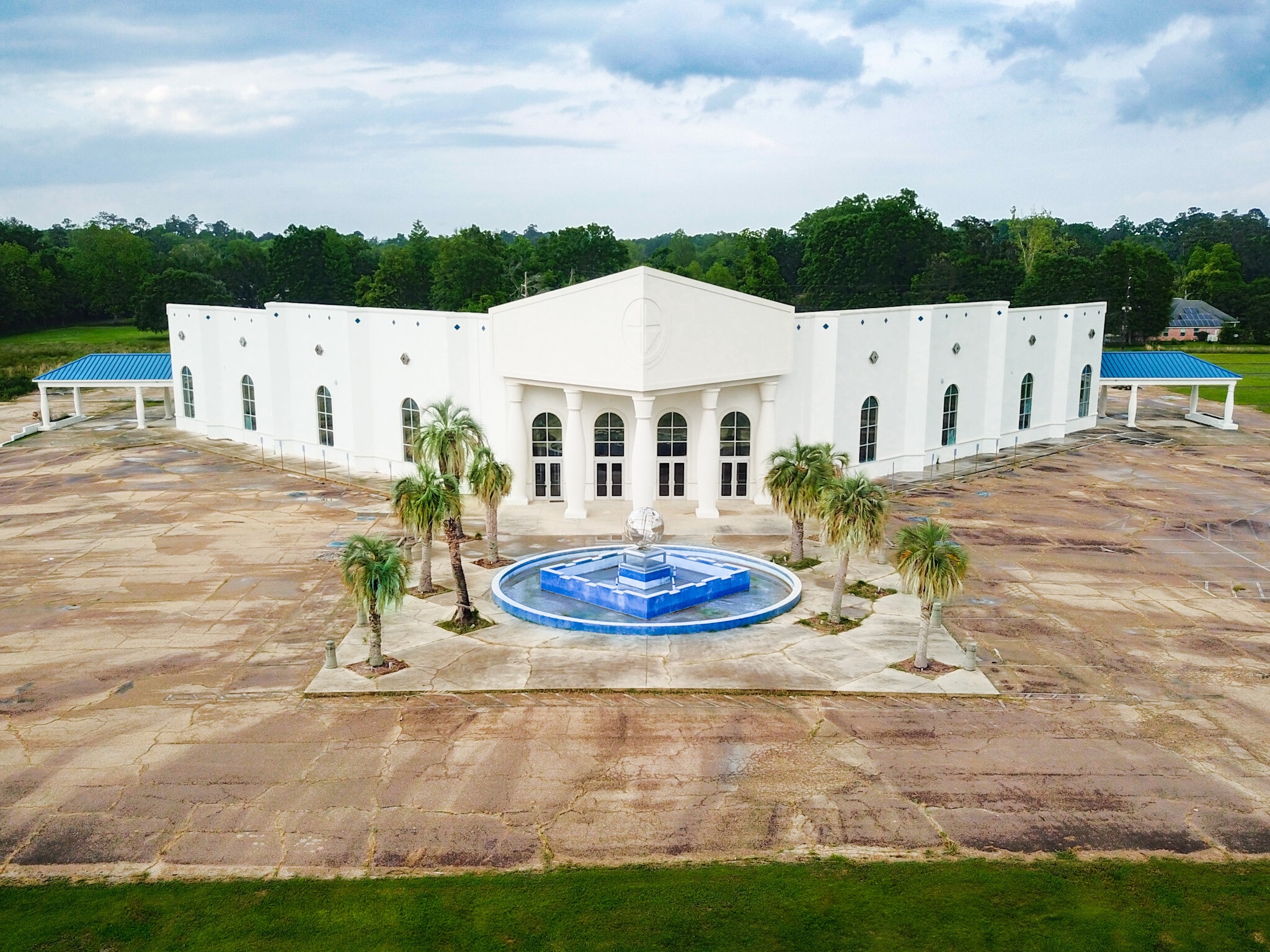 I-12 Regional Church & Event Campus portfolio of 3 properties for sale on LoopNet.ca Building Photo- Image 1 of 13