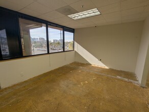 1601 N 7th St, Phoenix, AZ for lease Interior Photo- Image 2 of 18