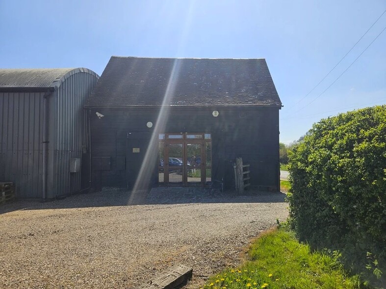 Gaddesden Row, Hemel Hempstead for lease - Building Photo - Image 3 of 4