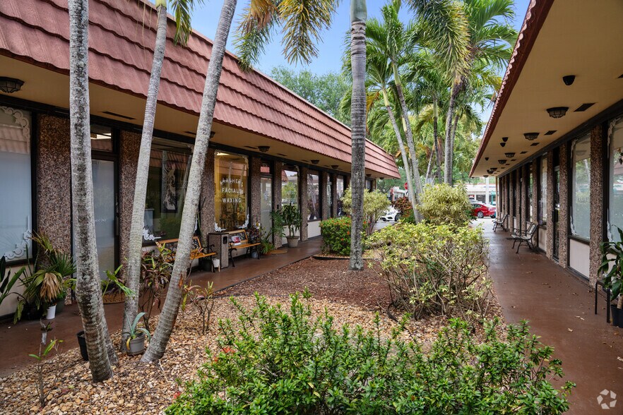 9750-9758 W Sample Rd, Coral Springs, FL à vendre - Photo principale - Image 1 de 13