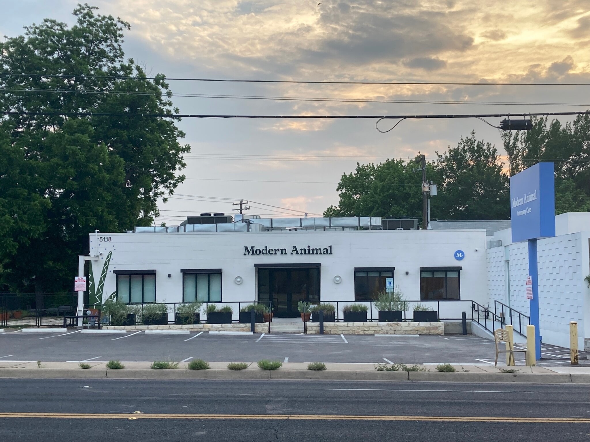 5118 Burnet Rd, Austin, TX for lease Building Photo- Image 1 of 4