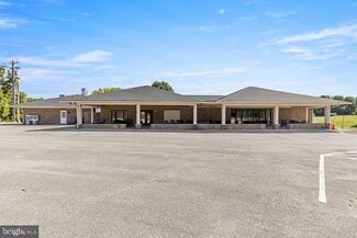 More details for 838 Bowling Green Rd, Front Royal, VA - Sports & Entertainment for Sale