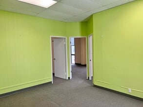 45-955 Kamehameha Hwy, Kāneohe, HI à louer Photo intérieure- Image 1 de 6