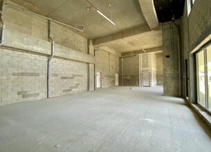 High St, Dunstable for lease Interior Photo- Image 2 of 2