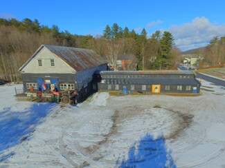 Plus de détails pour 35 Spring St, Newport, NH - Vente au détail à vendre