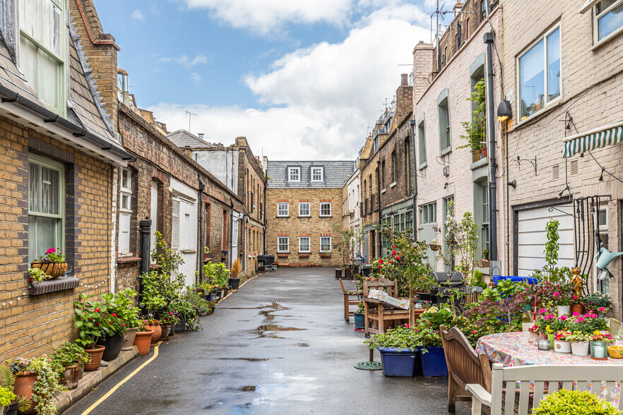 8-10 London Mews, London à louer - Photo du bâtiment - Image 2 de 4