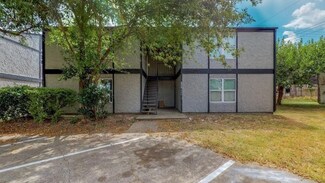 Plus de détails pour 806 Oran Cir, Bryan, TX - Multi-résidentiel à vendre