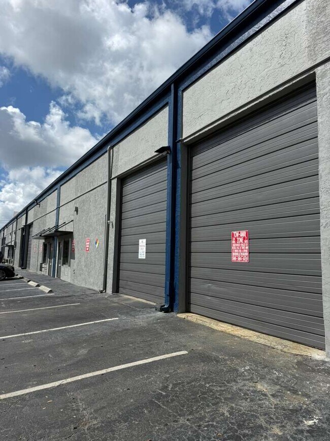 More details for 2101-2251 SW 59th Ave, West Park, FL - Multiple Space Uses for Lease