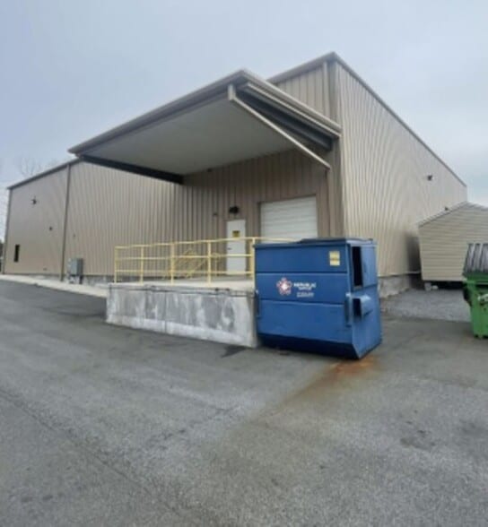 265 Ewing Dr, Rustburg, VA for lease - Building Photo - Image 2 of 3