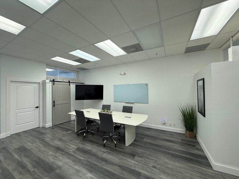 3307 Northlake Blvd, Palm Beach Gardens, FL for lease - Building Photo - Image 3 of 14