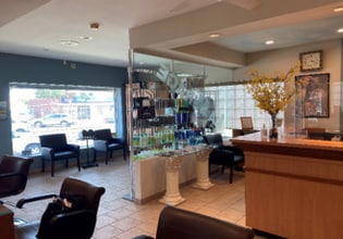 897 Willis Ave, Albertson, NY for sale Interior Photo- Image 2 of 4