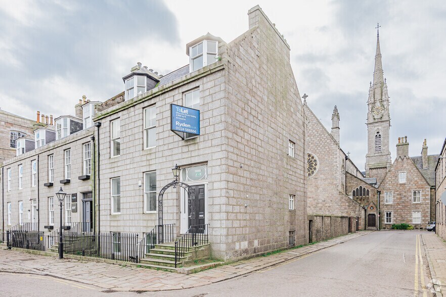 19 Golden Sq, Aberdeen à louer - Photo du bâtiment - Image 1 de 3