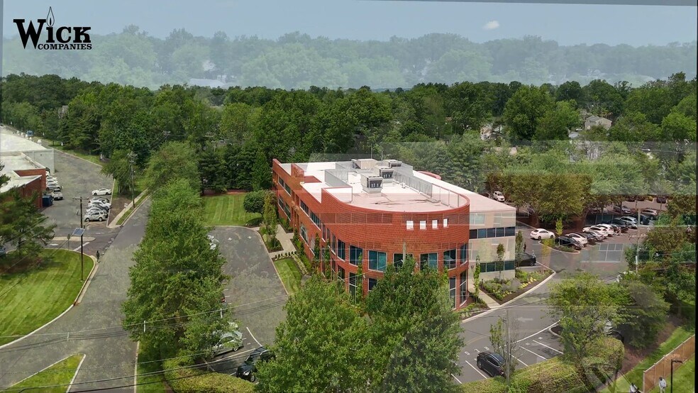 100 Dey Pl, Edison, NJ à louer - Vidéo sur l’inscription commerciale - Image 2 de 5