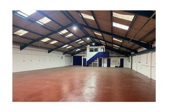 Phoenix Rd, Wolverhampton à louer Photo intérieure- Image 2 de 3