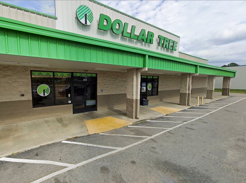 311 E Main St, Andrews, SC for sale - Building Photo - Image 2 of 5