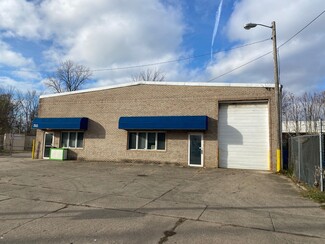 Plus de détails pour 2511 S Main St, South Bend, IN - Industriel à vendre